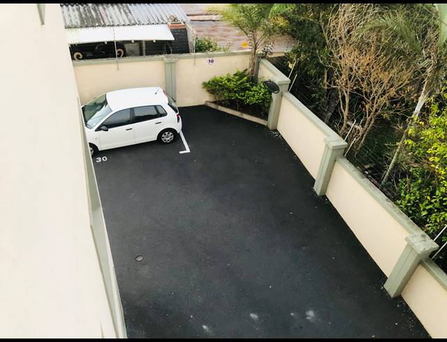 2 BEDROOM APARTMENT FOR SALE IN UVONGO